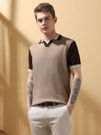 Men's Beige Colorblocked Spread Collar Half Sleeves Flat Knit T-shirt