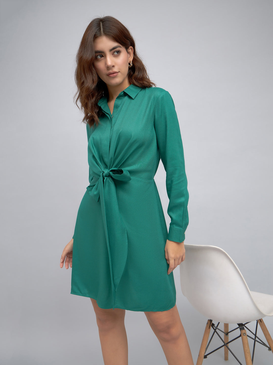 DL Woman Shirt Collar Regular Fit Solid Green Tie-Up Dress
