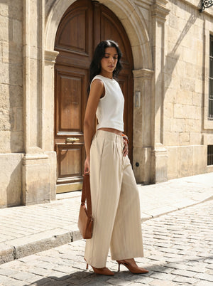 Woman Textured Slim Fit Off-Shoulder Sleeveless Tops