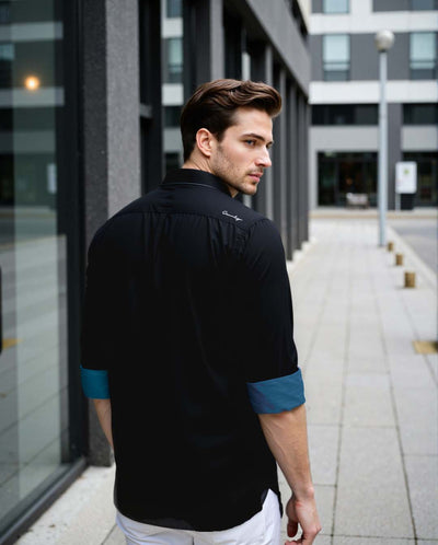 Men Black Solid Spread Collar Full Sleeves Regular Fit Casual Shirt