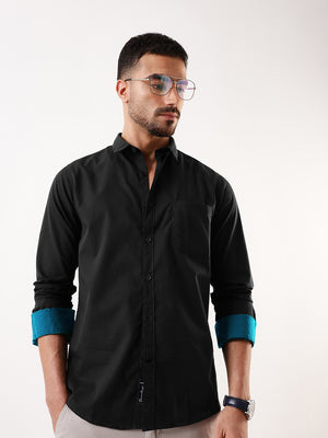 Men Black Solid Spread Collar Full Sleeves Regular Fit Casual Shirt