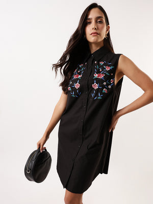 DL Woman Black Embroidered Spread Collar Sleeveless Shirt Dress