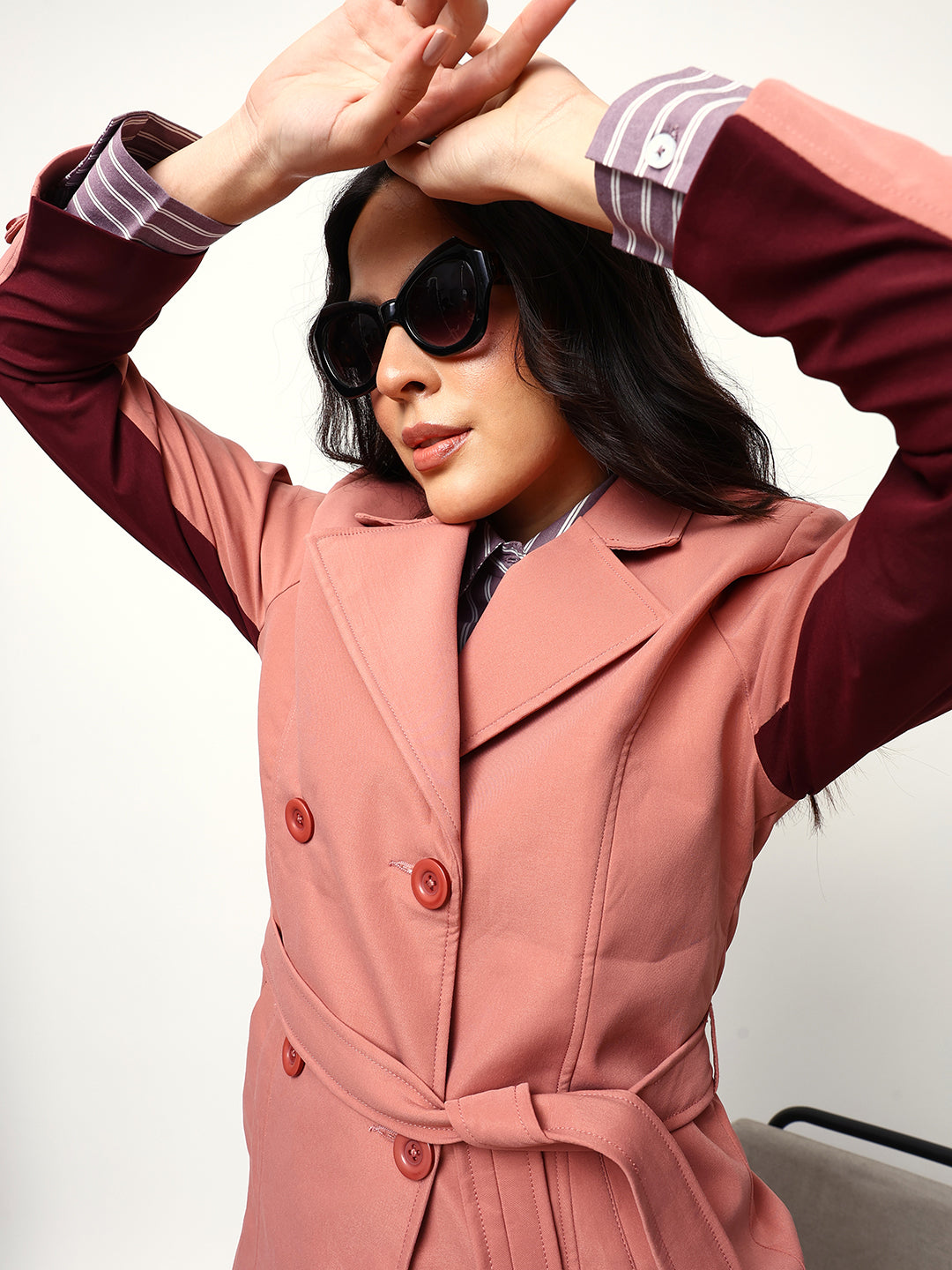 DL Woman Solid Full Sleeves Lapel Collar Trench Coat