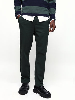 Men's Solid Cotton Straight Fit Chinos