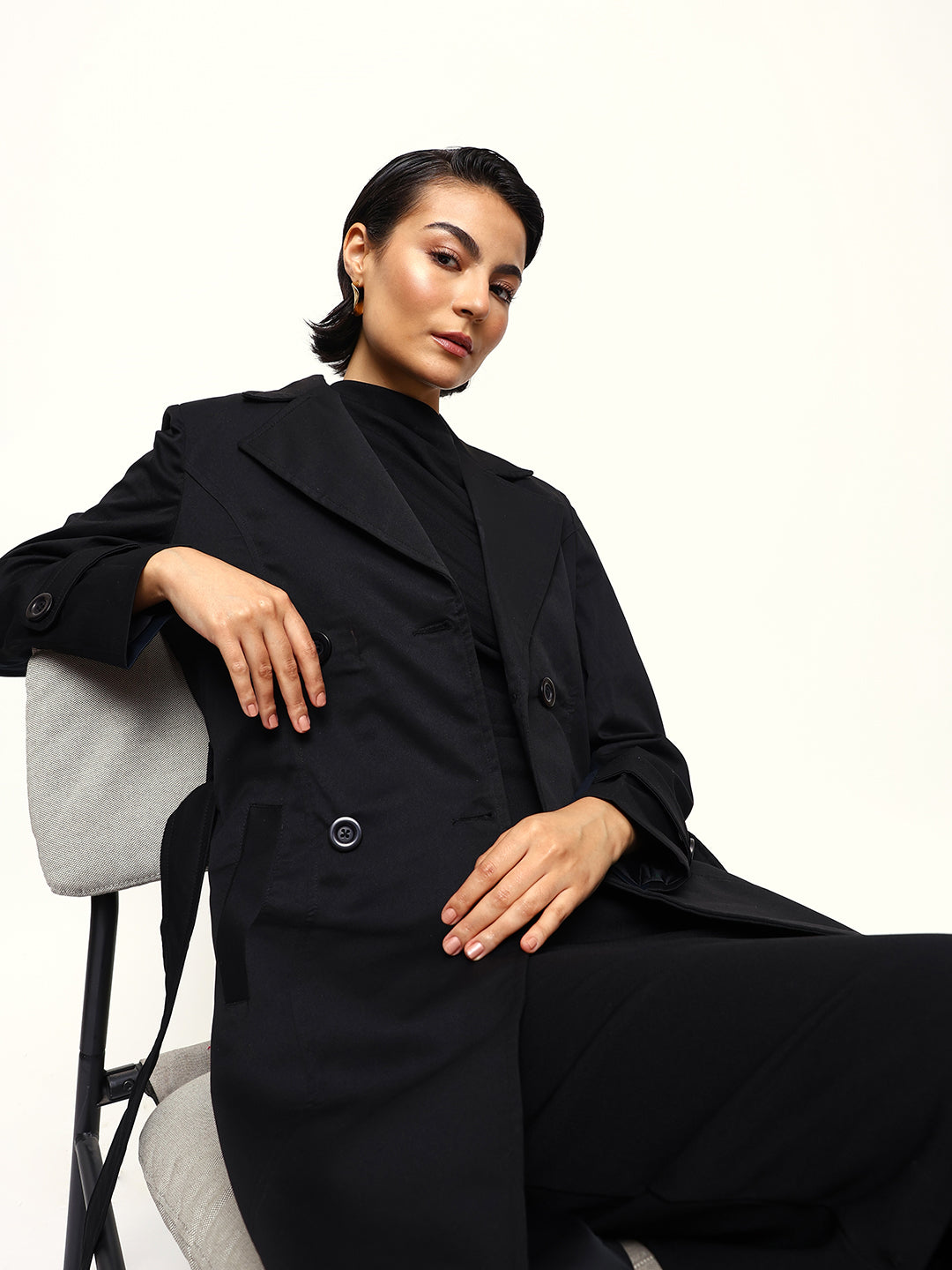 DL Woman Solid Full Sleeves Lapel Collar Trench Coat