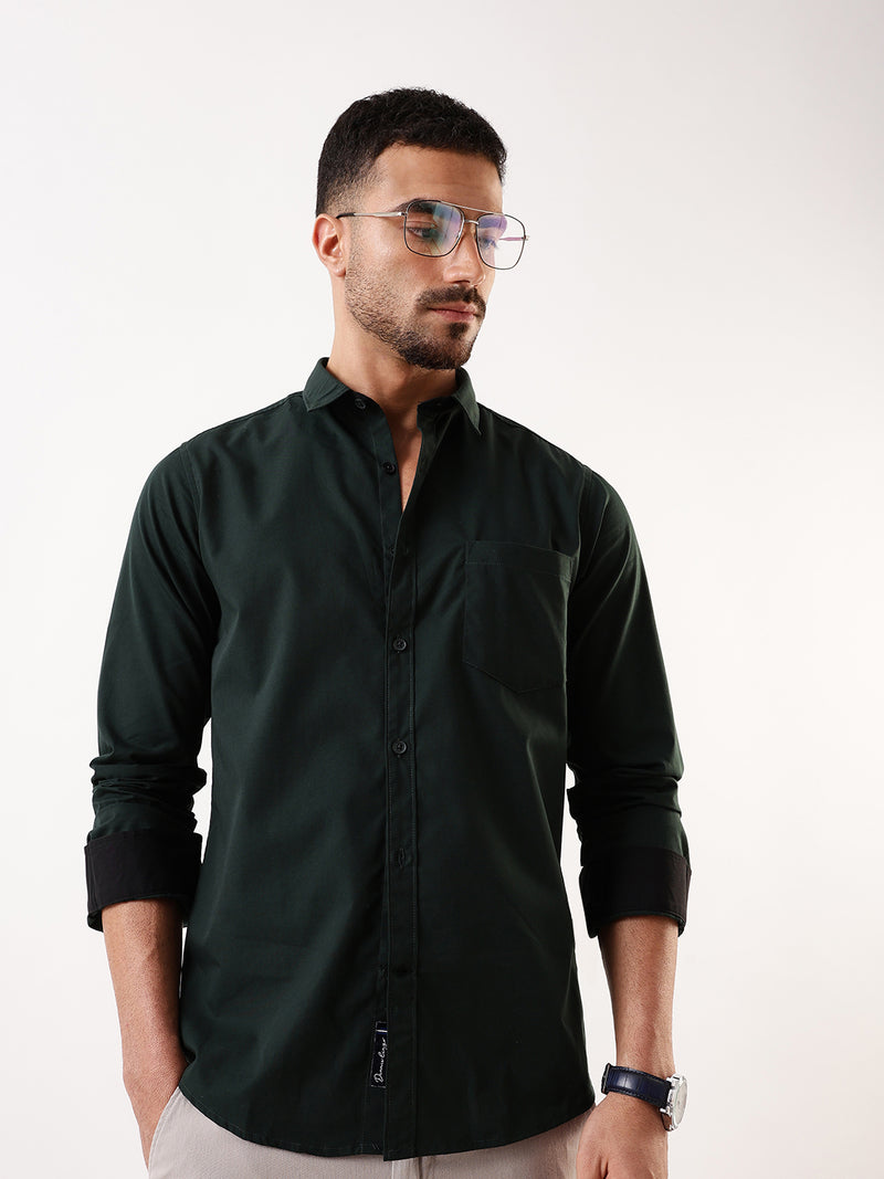 Men Bottle Green Solid Spread Collar Full Sleeves Regular Fit Casual Shirt