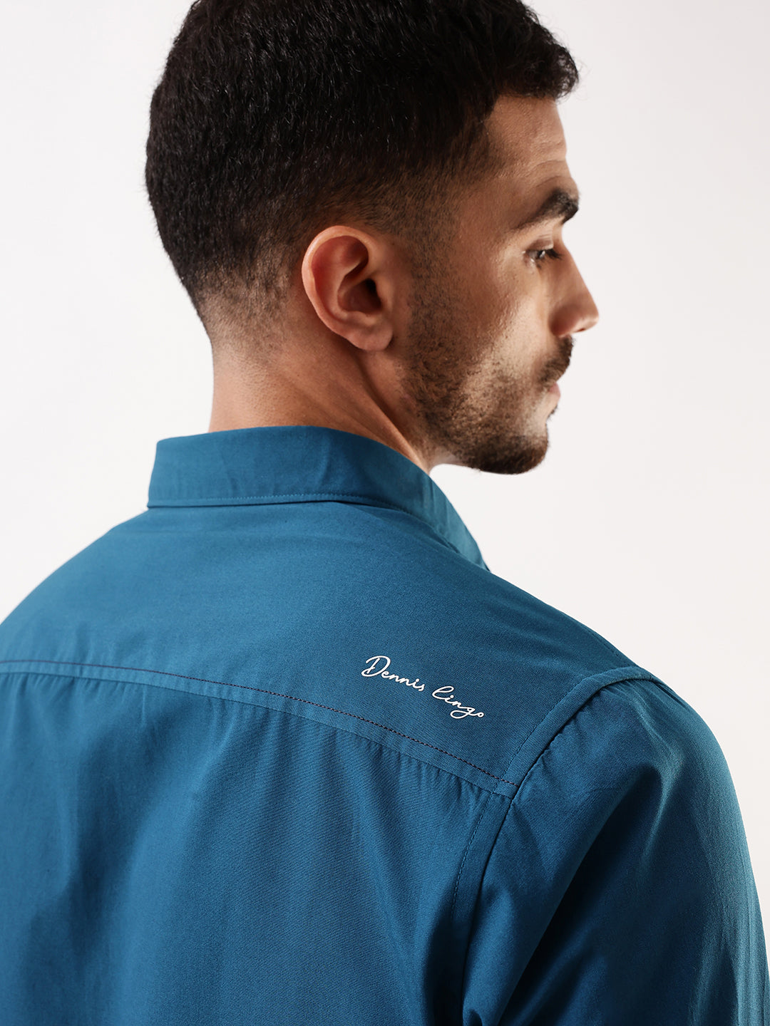 Men Teal Solid Spread Collar Full Sleeves Regular Fit Casual Shirt