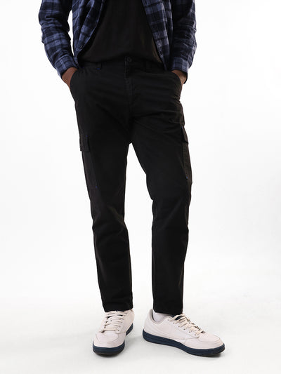 Men's Black Solid Slim Fit Cargo Trouser