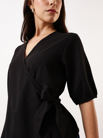 DL Woman Black Solid Textured V-Neck Half Sleeves Tie-Up Top