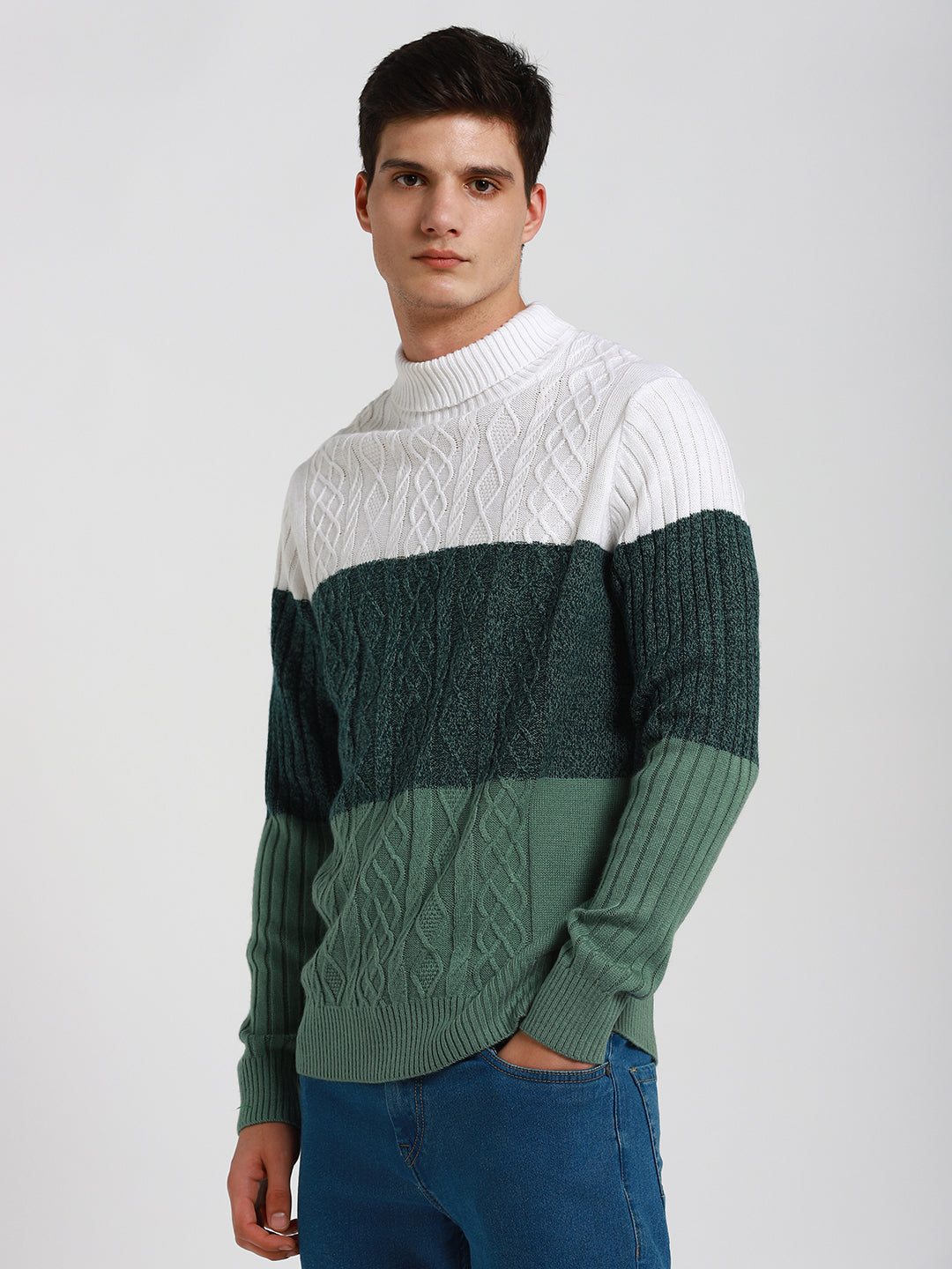 Men's Off-White Colorblock Round Neck Pullover Sweater