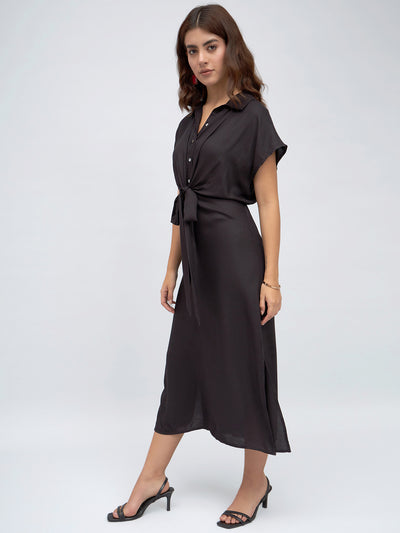DL Woman Shirt Collar Regular Fit Solid Black Midi Tie-Up Dress
