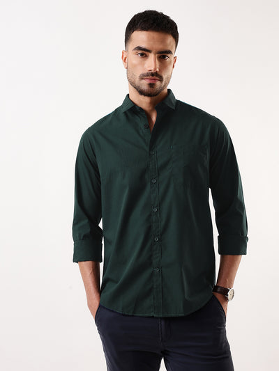 Men Bottle green Solid Spread Collar Full Sleeves Regular Fit Casual Shirt