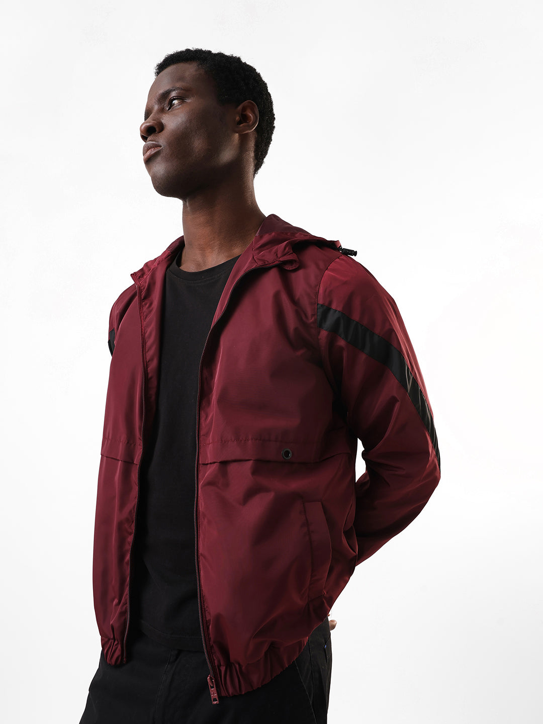 Men's Maroon Solid Hooded Full Sleeves Lightweight Open-Front Jacket
