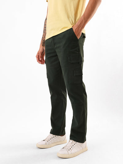 Men's Olive Solid Cotton Relaxed Fit Mid-Rise Cargo Trousers