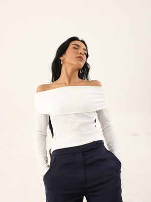 Woman Textured Slim Fit Off-Shoulder Sleeveless Tops