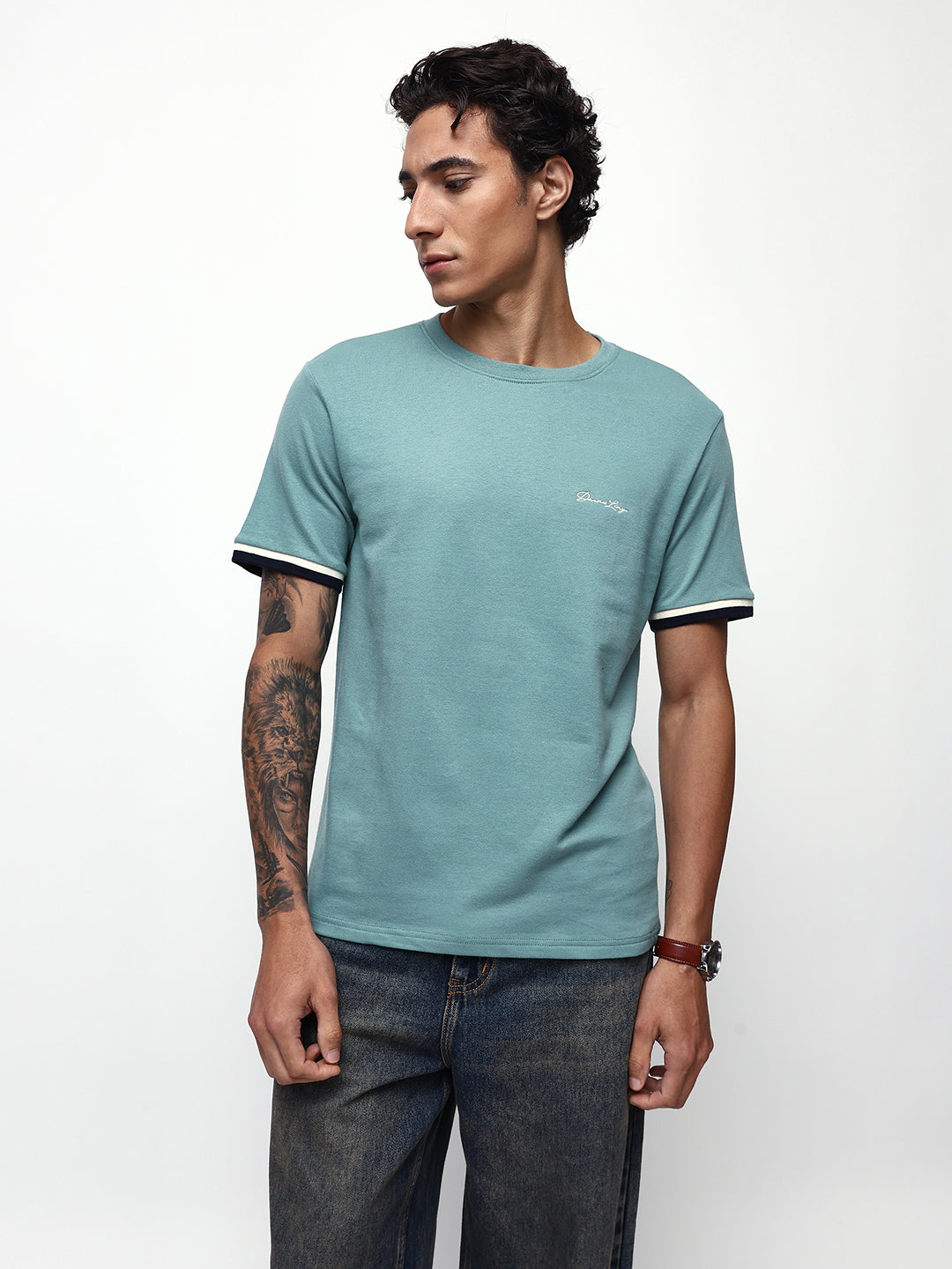 Men's Solid Round Neck Half Sleeves Relaxed Fit T-shirt