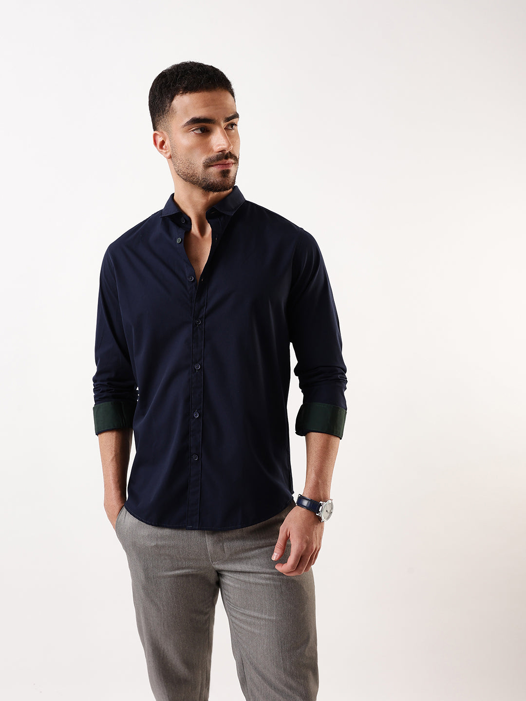 Men's Navy Solid Spread Collar Full Sleeves Regular Fit Casual Shirt