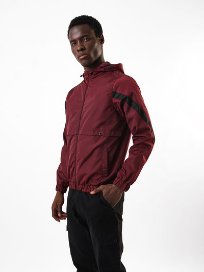 Men's Maroon Solid Hooded Full Sleeves Lightweight Open-Front Jacket