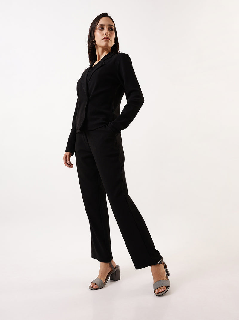 DL Woman Solid Blazer and Trousers Co-ords Set
