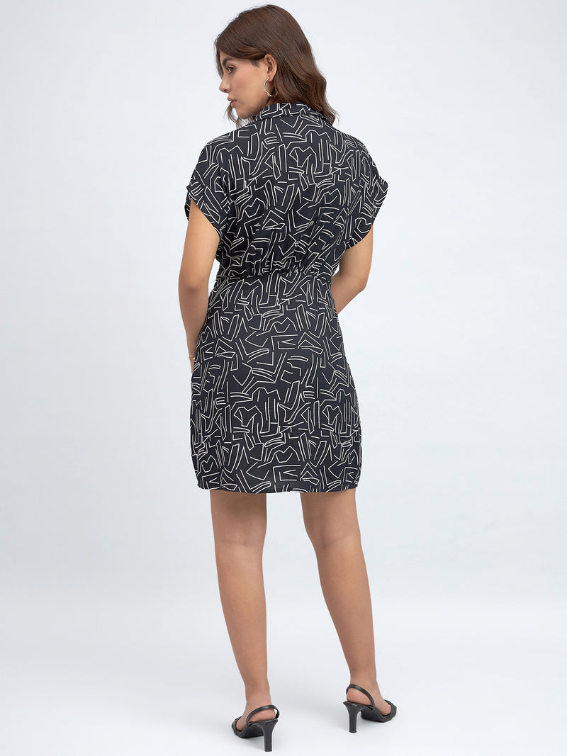 DL Woman Shirt Collar Regular Fit Printed Black Dress