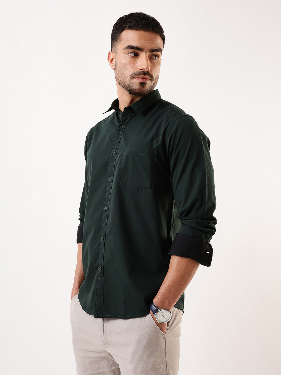 Men's Bottle Green Solid Spread Collar Full Sleeves Regular Fit Casual Shirt