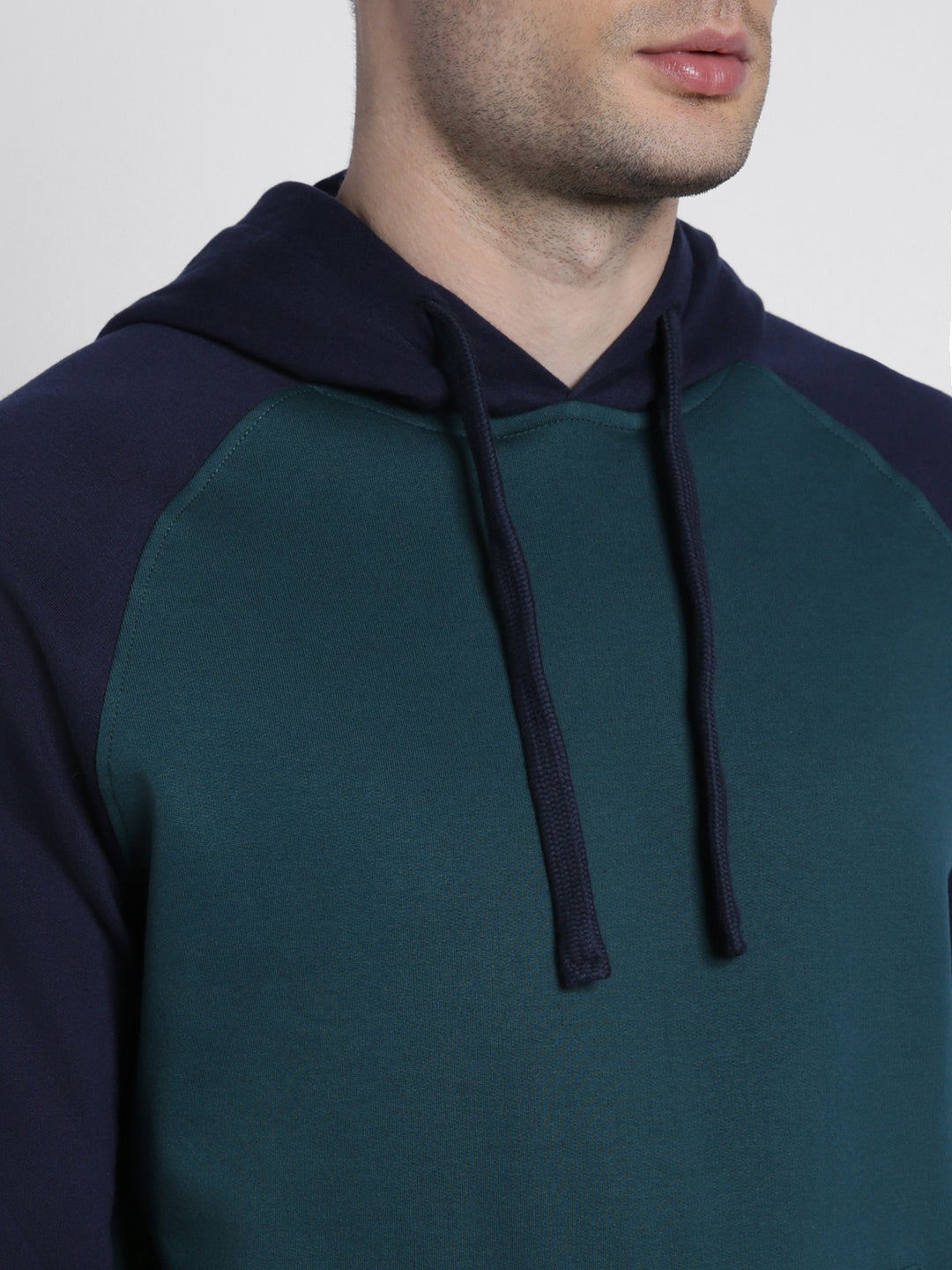Men's Teal Colourblocked Full Sleeves Hoodie
