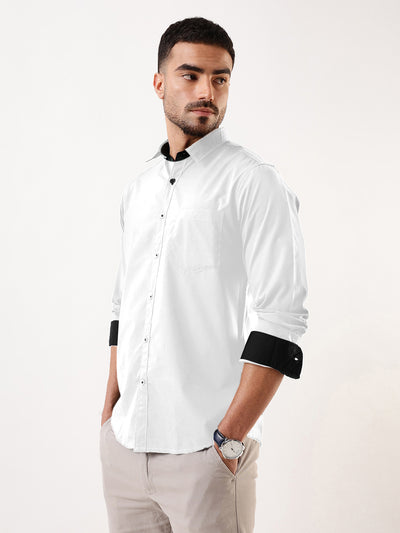 Men White Solid Spread Collar Full Sleeves Regular Fit Casual Shirt
