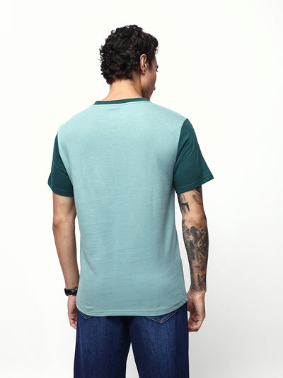 Men's Colourblocked Round Neck Half Sleeves Relaxed Fit T-shirt