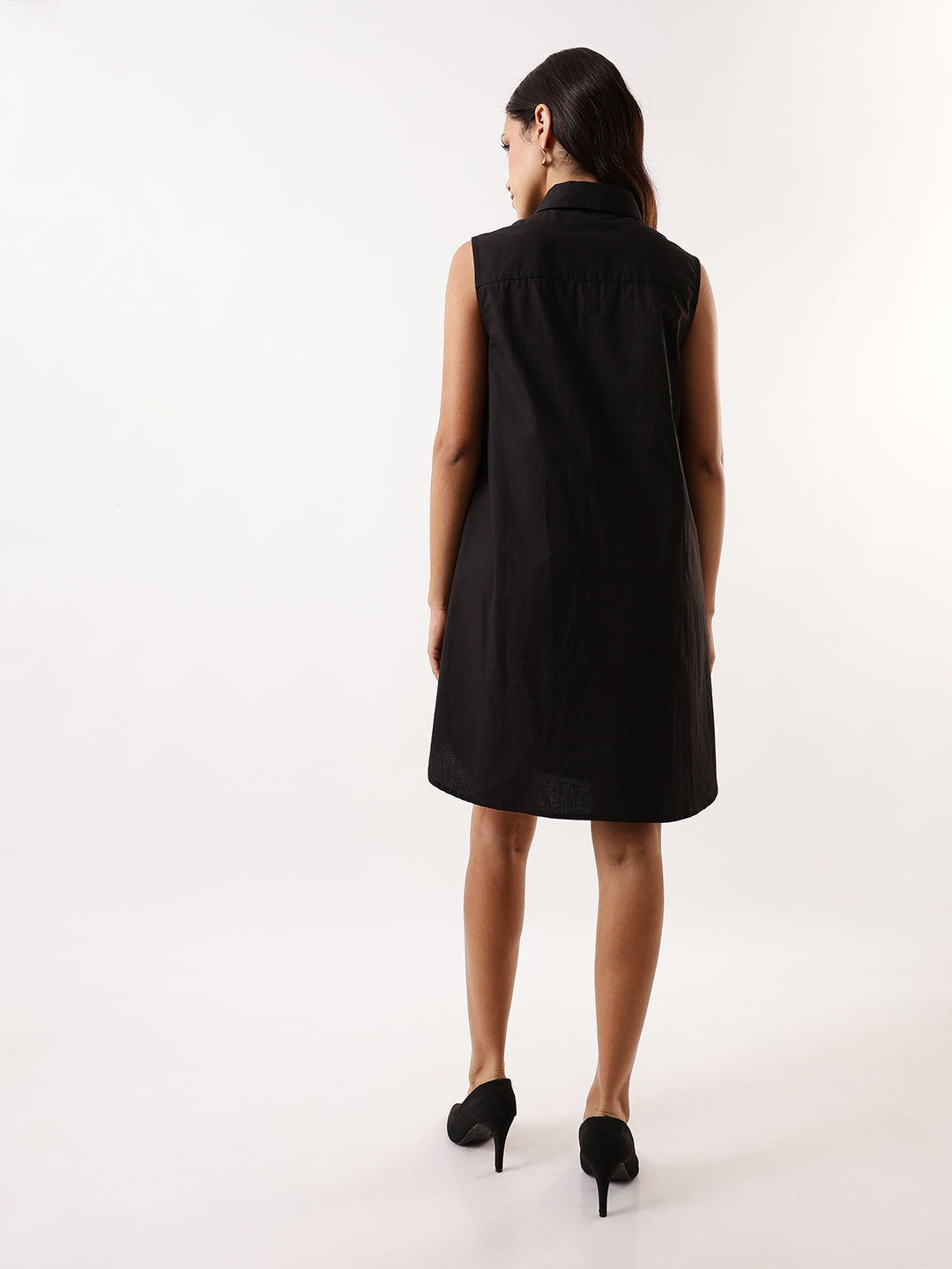 DL Woman Black Embroidered Spread Collar Sleeveless Shirt Dress