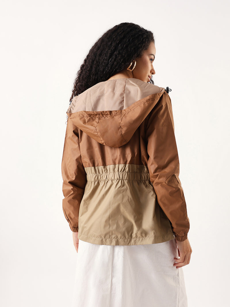 DL Woman Colourblocked Full Sleeves Hooded Casual Jacket