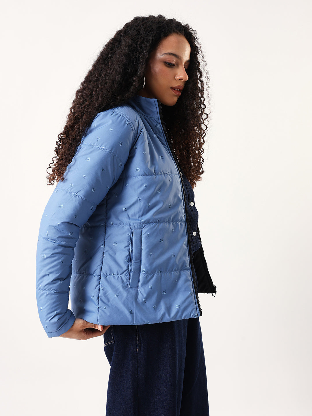 DL Woman Printed Mock Collar Reversible Puffer Jacket