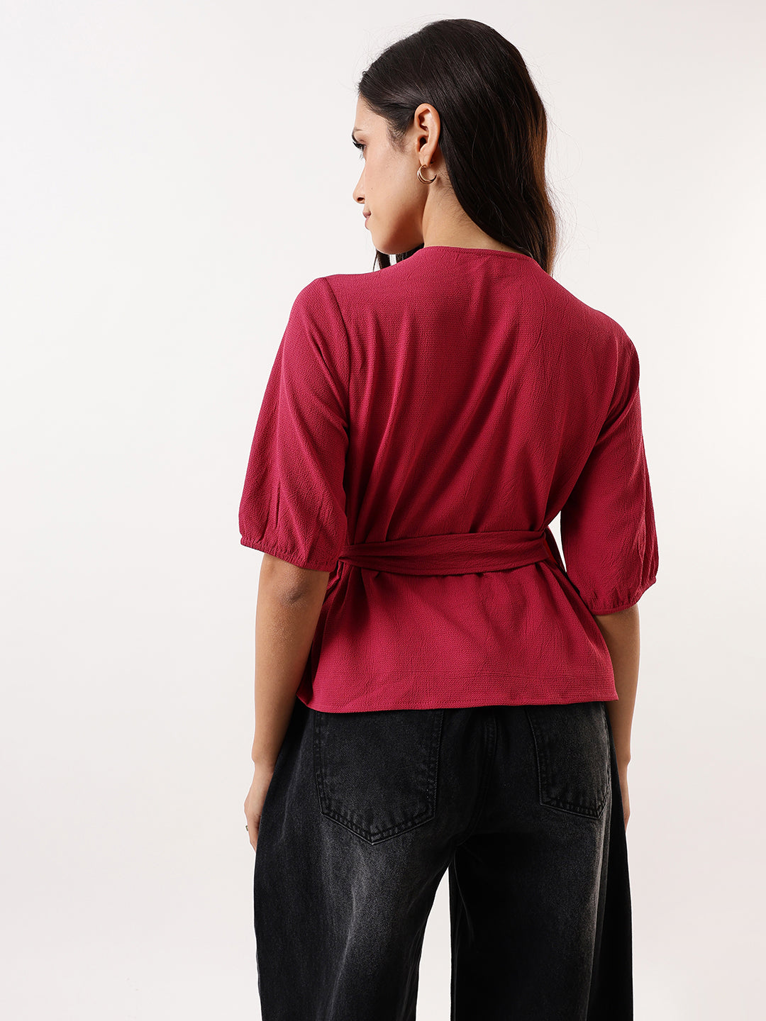 DL Woman Pink Solid Textured V-Neck Half Sleeves Tie-Up Top