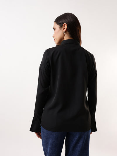 DL Woman Solid Double Pocket Spread Collar Shirt