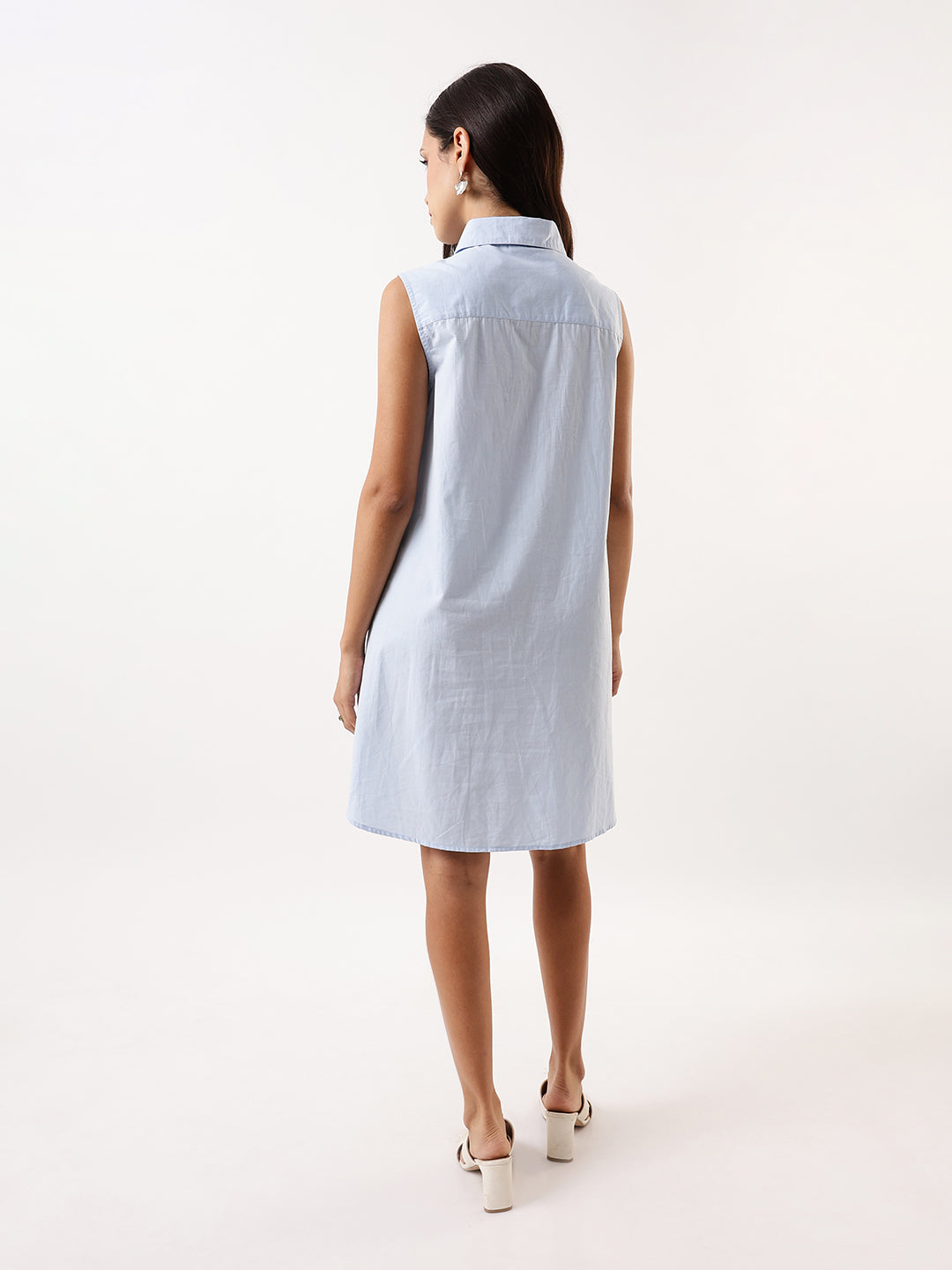 DL Woman Light Blue Embroidered Spread Collar Sleeveless Shirt Dress