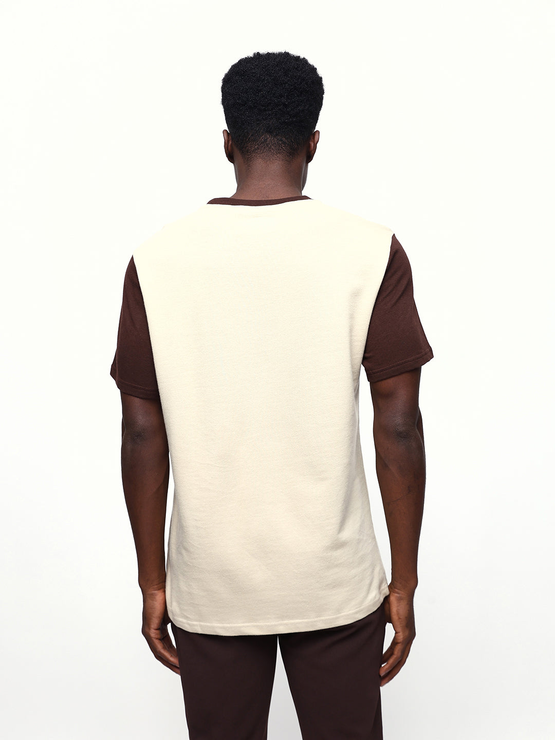 Men's Colourblocked Round Neck Half Sleeves Relaxed Fit T-shirt