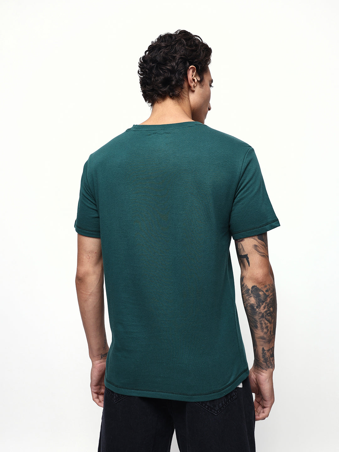Men's Solid Round Neck Half Sleeves Relaxed Fit T-shirt