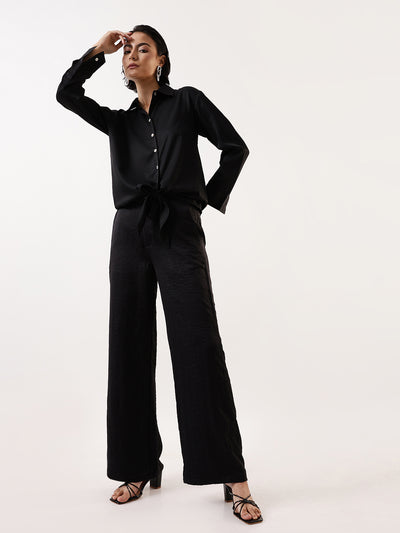 DL Woman Solid Knotted Shirt Collar Top