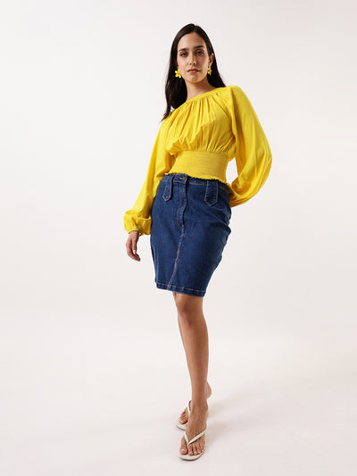 DL Woman Solid Round Neck Elasticated Top