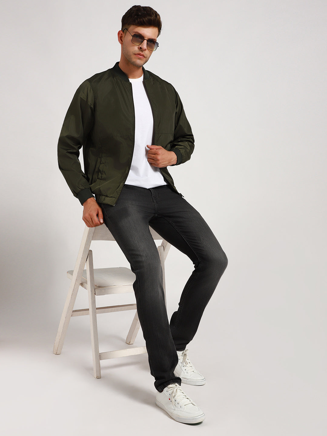 Men's Rib Collar Regular Fit Solid Green Bomber Jacket