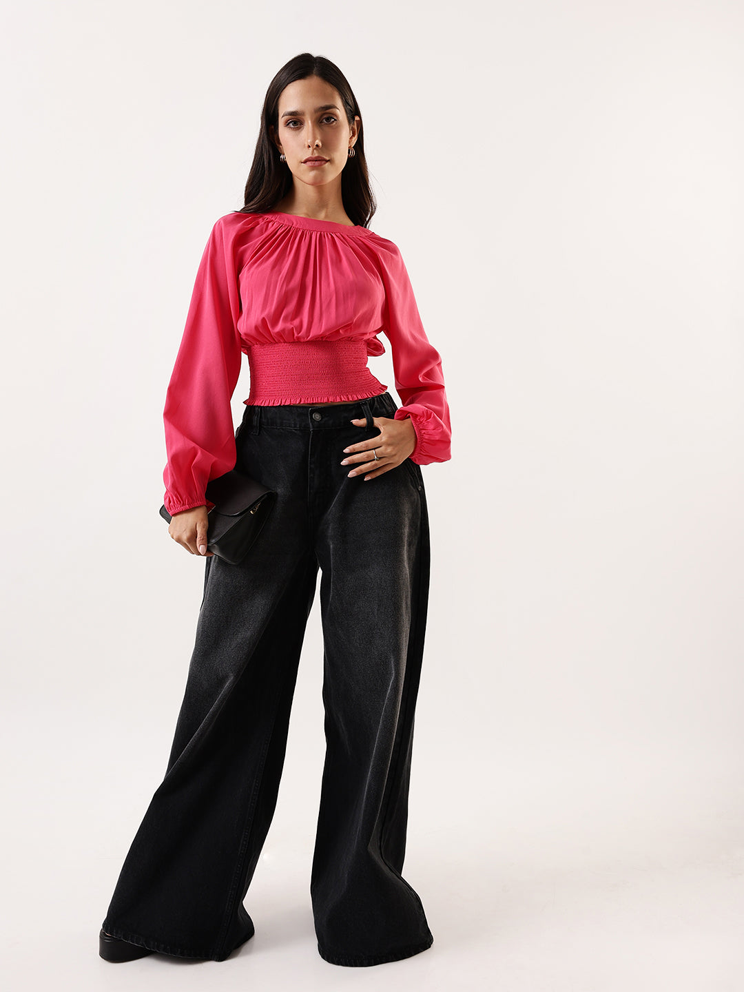 DL Woman Pink Solid Round Neck Elasticated Top