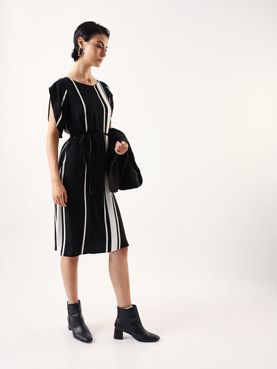 DL Woman Striped Round Neck Knee Length Dress With Petal Sleeves