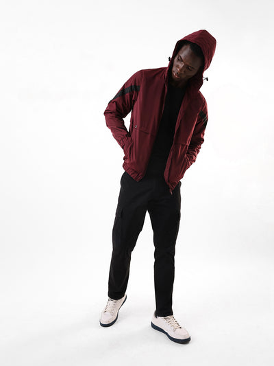 Men's Maroon Solid Hooded Full Sleeves Lightweight Open-Front Jacket