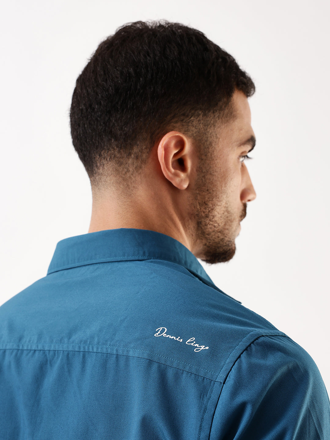 Men's Teal Solid Spread Collar Full Sleeves Regular Fit Casual Shirt