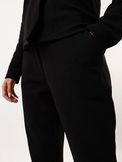DL Woman Solid Blazer and Trousers Co-ords Set