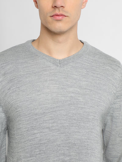 Men's Solid V-Neck Pullover Sweater