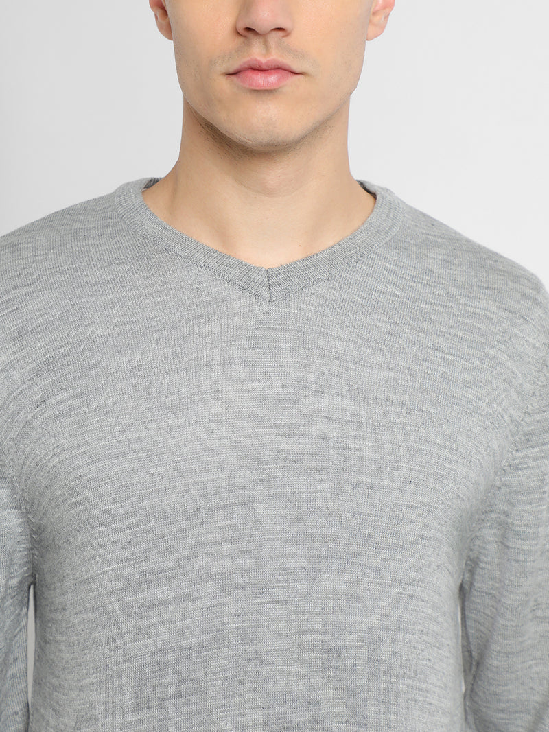Men's Solid V-Neck Pullover Sweater