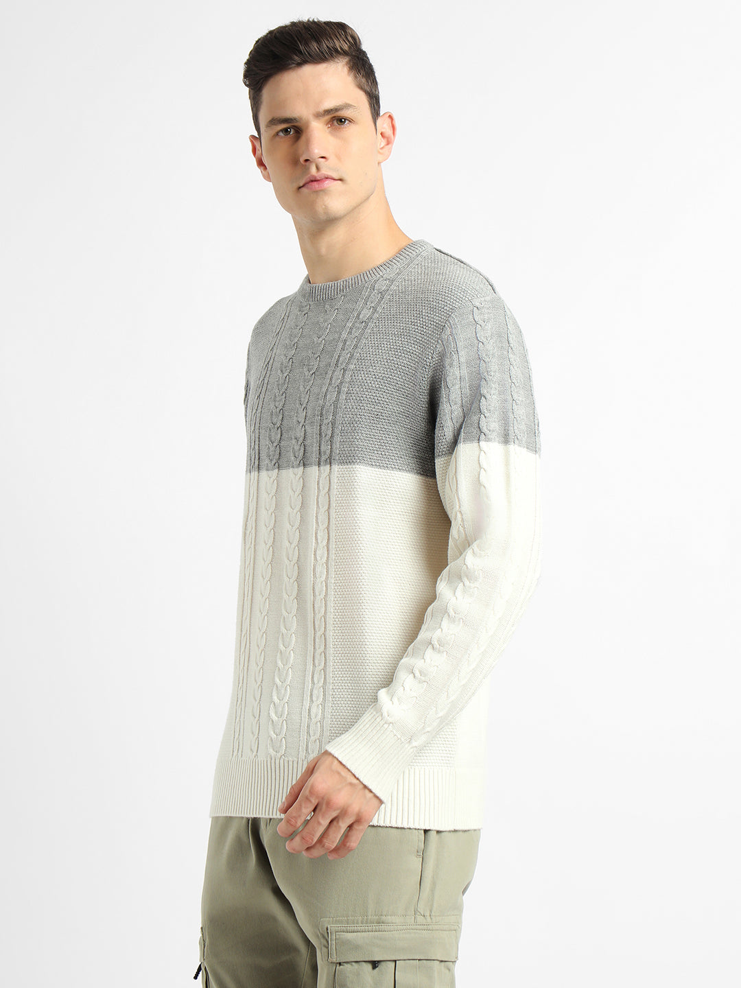 Men's Off-White ColorBlock Round Neck Pullover Sweater