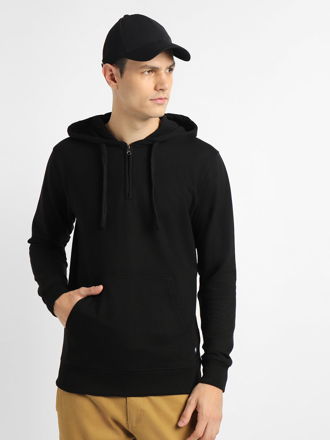 Men's Black Solid Hooded Sweatshirt