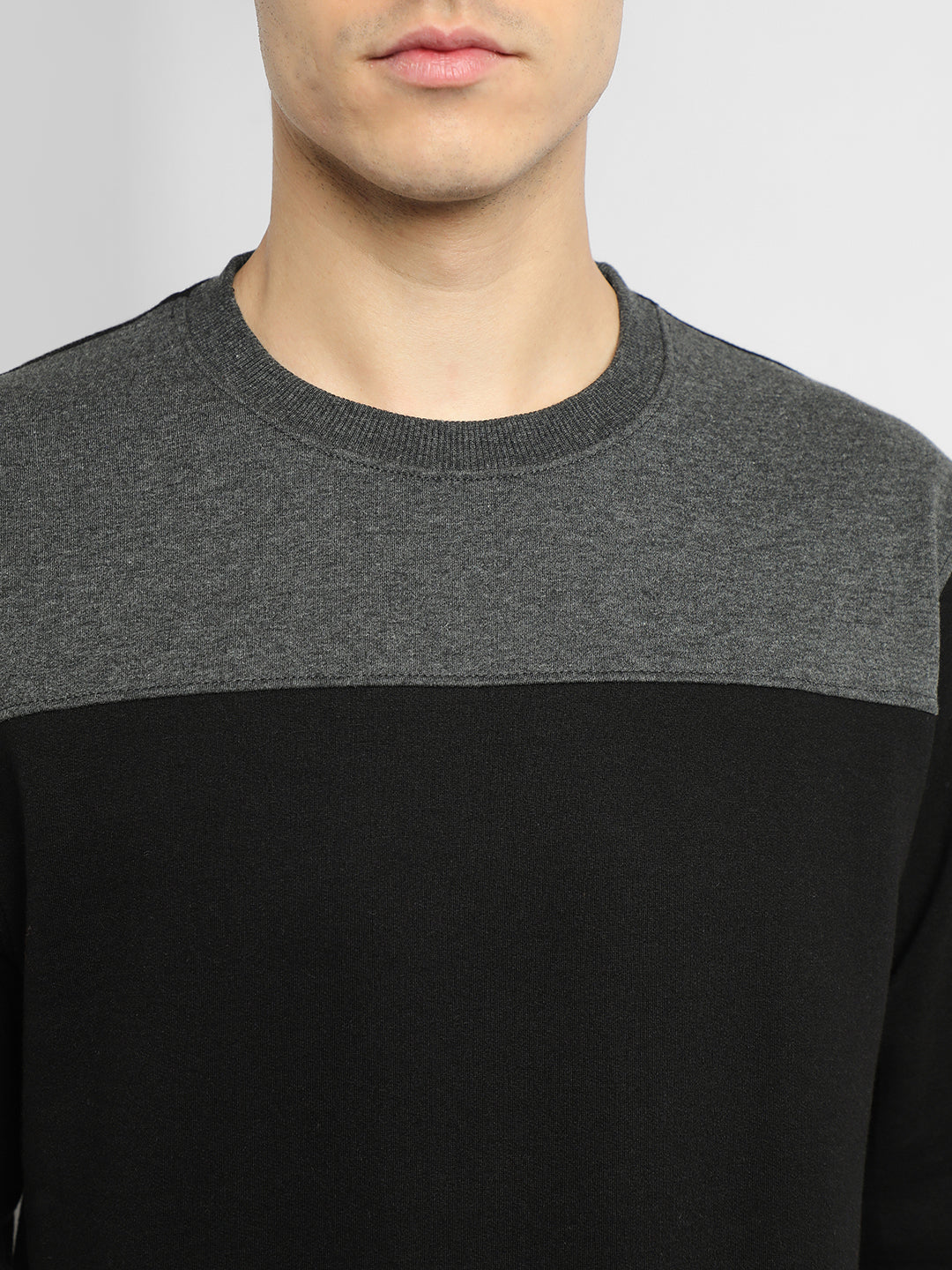 Dennis Lingo Men's Mock Neck Regular Fit Colourblock Black Sweatshirt