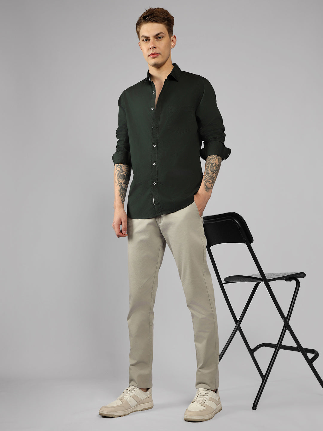 Men's Solid Bottle Green Slim Fit Casual Shirt DENNIS LINGO Men's Solid Bottle Green Slim Fit Casual Shirt DENNIS LINGO